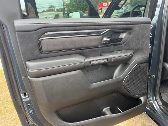 Nuevos RAM 1500 à Estados chez autogozo