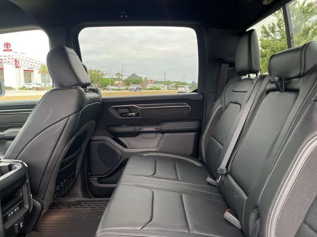 Nuevos RAM 1500 à Estados chez autogozo