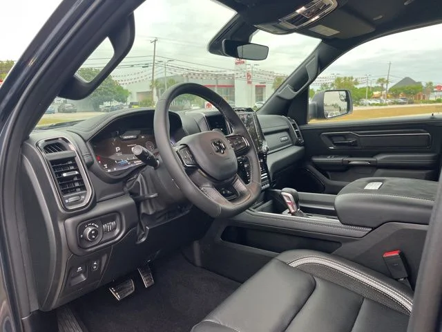Nuevos RAM 1500 à Estados chez autogozo