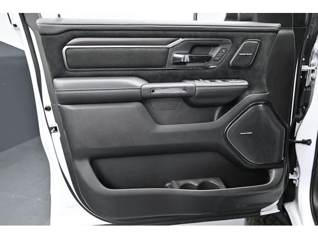 Nuevos RAM 1500 à Estados chez autogozo