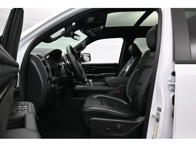 Nuevos RAM 1500 à Estados chez autogozo