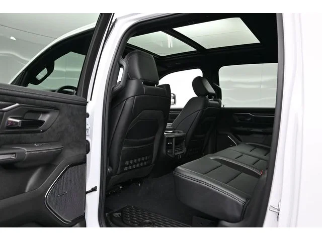 Nuevos RAM 1500 à Estados chez autogozo