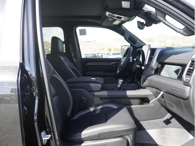 Nuevos RAM 1500 à Estados chez autogozo