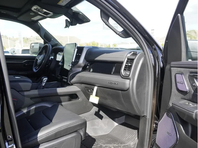 Nuevos RAM 1500 à Estados chez autogozo