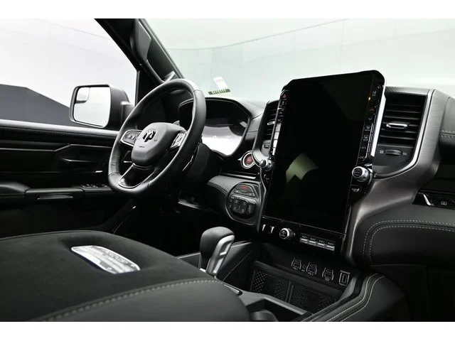 Nuevos RAM 1500 à Estados chez autogozo
