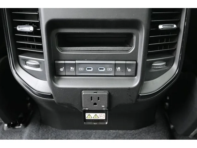Nuevos RAM 1500 à Estados chez autogozo
