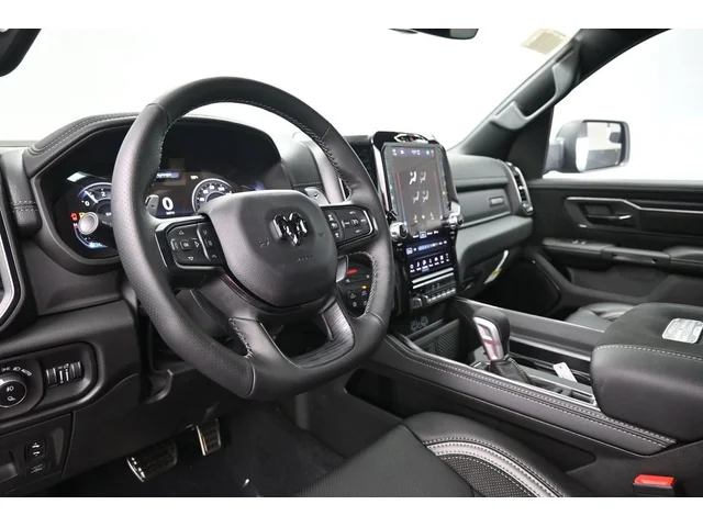 Nuevos RAM 1500 à Estados chez autogozo