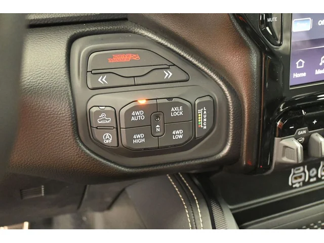 Nuevos RAM 1500 à Estados chez autogozo