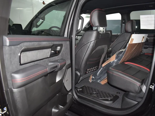 Nuevos RAM 1500 à Estados chez autogozo