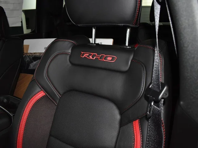 Nuevos RAM 1500 à Estados chez autogozo