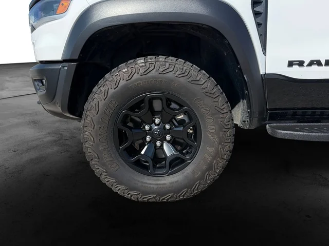 SEMINUEVOS RAM 1500 a Estados en autogozo