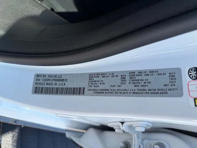 SEMINUEVOS RAM 1500 a Estados en autogozo