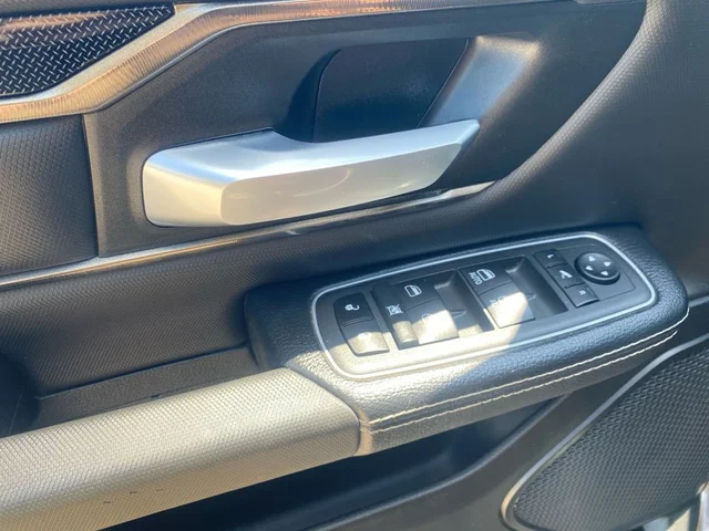 SEMINUEVOS RAM 1500 a Estados en autogozo
