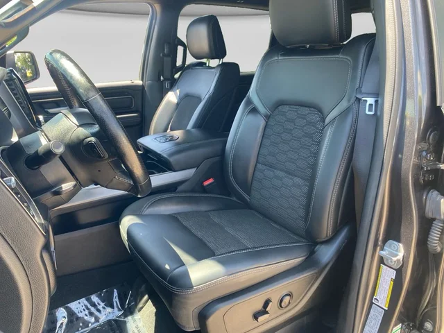 SEMINUEVOS RAM 1500 a Estados en autogozo