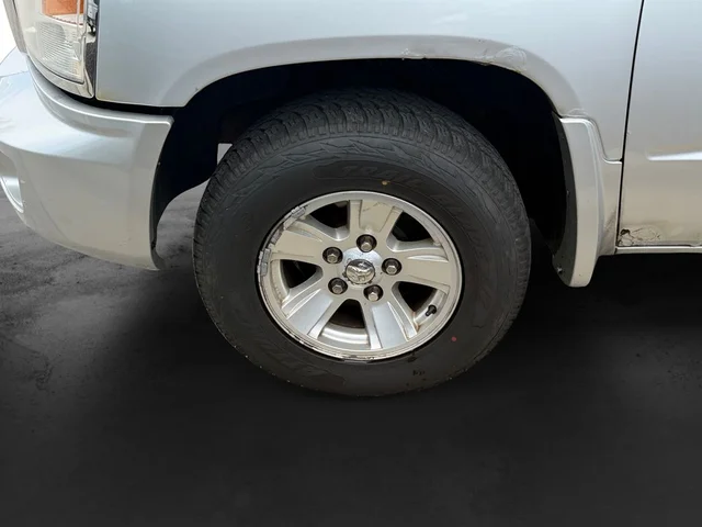SEMINUEVOS DODGE Dakota a Estados en autogozo