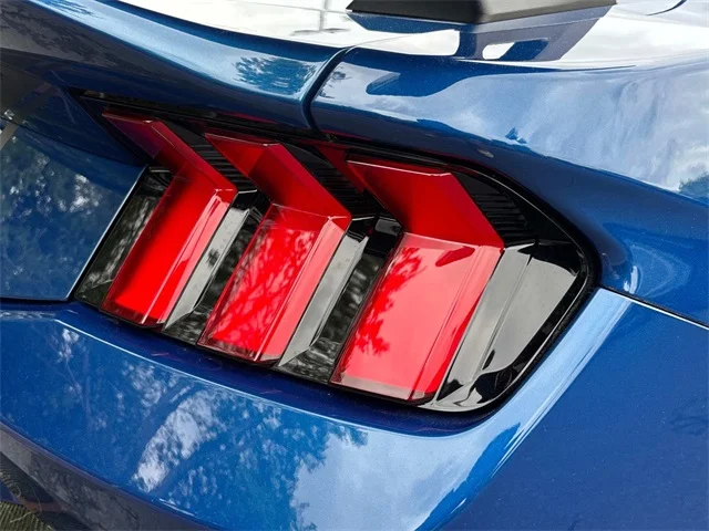 Nuevos FORD MUSTANG at Huntersville Ford in Huntersville