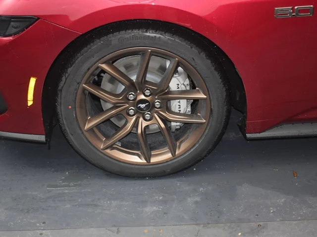 Nuevos FORD MUSTANG à Estados chez autogozo