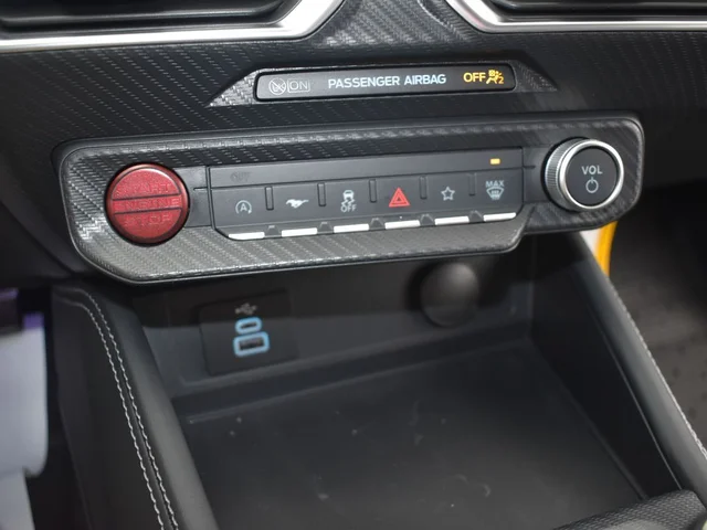 Nuevos FORD MUSTANG à Estados chez autogozo