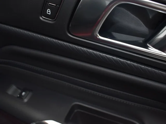 Nuevos FORD MUSTANG à Estados chez autogozo
