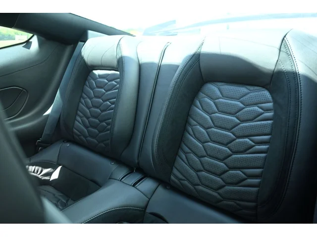 Nuevos FORD MUSTANG à Estados chez autogozo