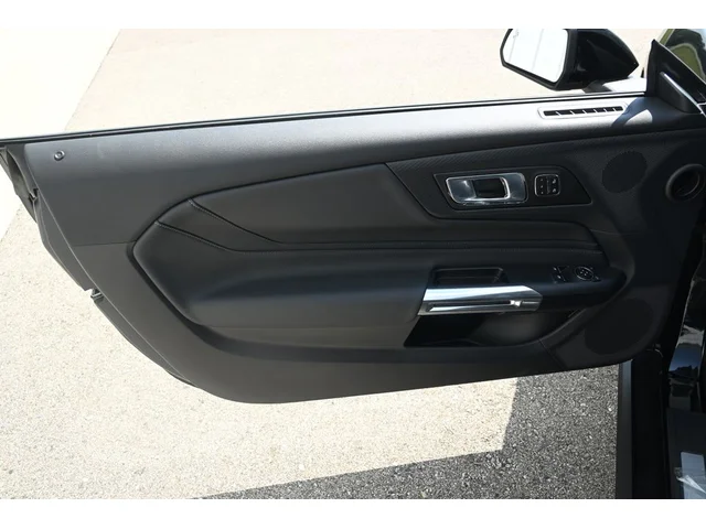 Nuevos FORD MUSTANG à Estados chez autogozo