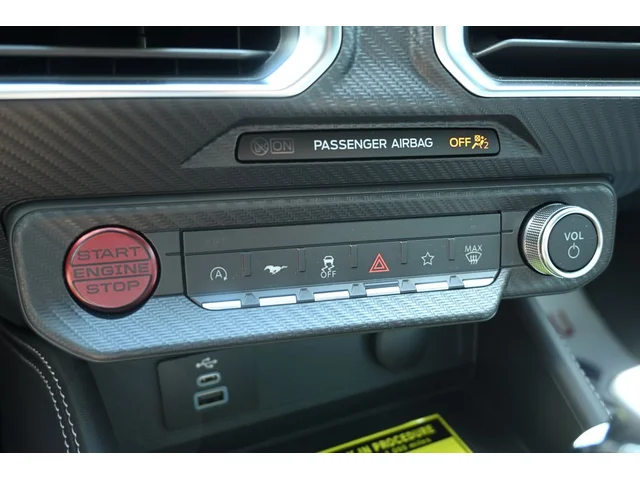 Nuevos FORD MUSTANG à Estados chez autogozo