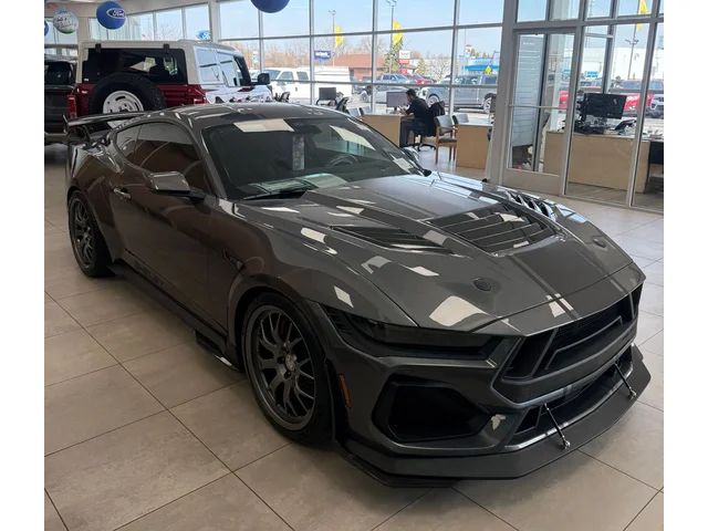 Nuevos FORD MUSTANG à Estados chez autogozo