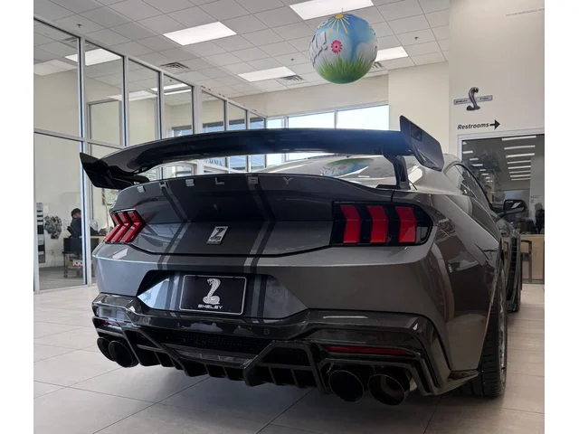 Nuevos FORD MUSTANG à Estados chez autogozo