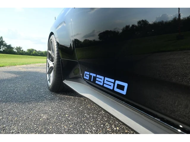 Nuevos FORD MUSTANG à Estados chez autogozo