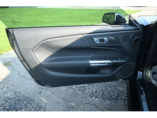 Nuevos FORD MUSTANG à Estados chez autogozo