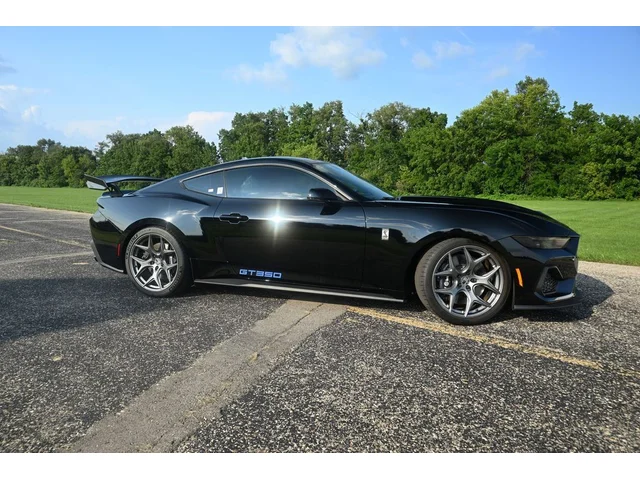 Nuevos FORD MUSTANG à Estados chez autogozo