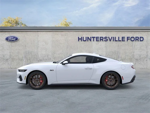 Nuevos FORD MUSTANG at Huntersville Ford in Huntersville