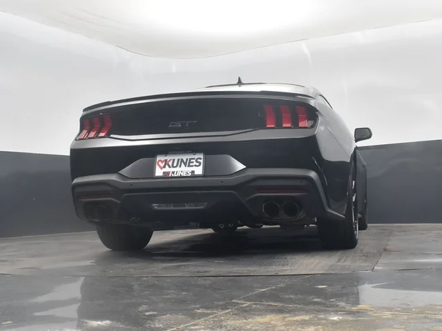 Nuevos FORD MUSTANG à Estados chez autogozo