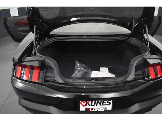 Nuevos FORD MUSTANG à Estados chez autogozo