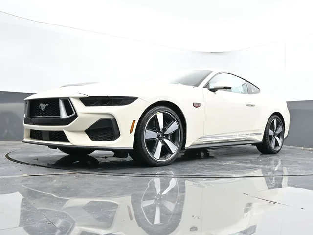 Nuevos FORD MUSTANG à Estados chez autogozo