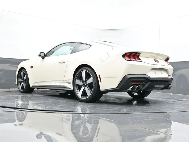 Nuevos FORD MUSTANG à Estados chez autogozo