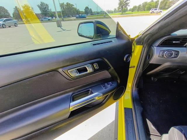 SEMINUEVOS FORD Mustang a Estados en autogozo