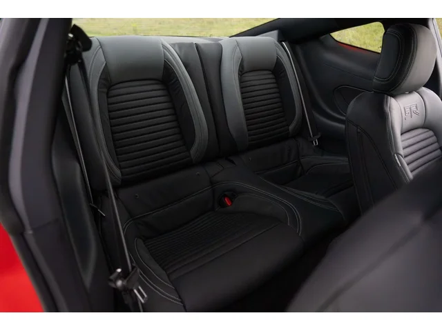 Nuevos FORD MUSTANG à Estados chez autogozo