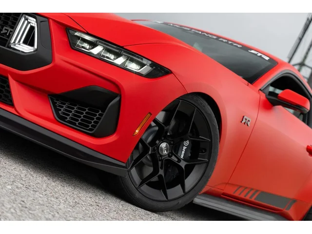 Nuevos FORD MUSTANG à Estados chez autogozo
