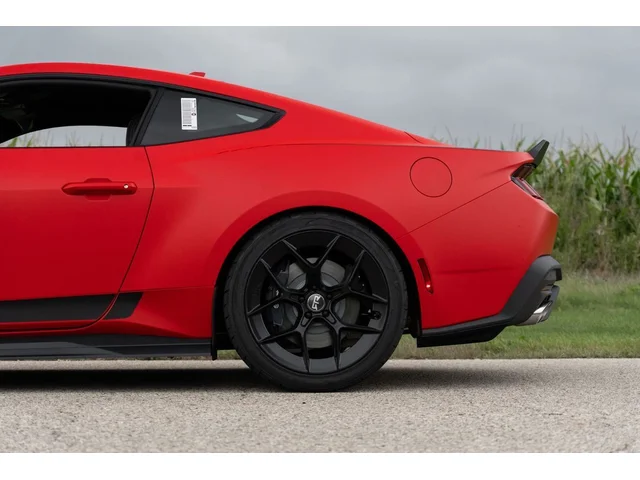 Nuevos FORD MUSTANG à Estados chez autogozo