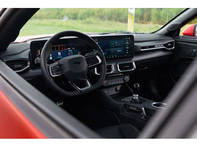 Nuevos FORD MUSTANG à Estados chez autogozo