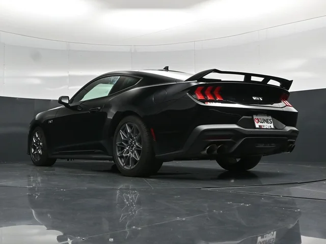 SEMINUEVOS FORD Mustang a Estados en autogozo