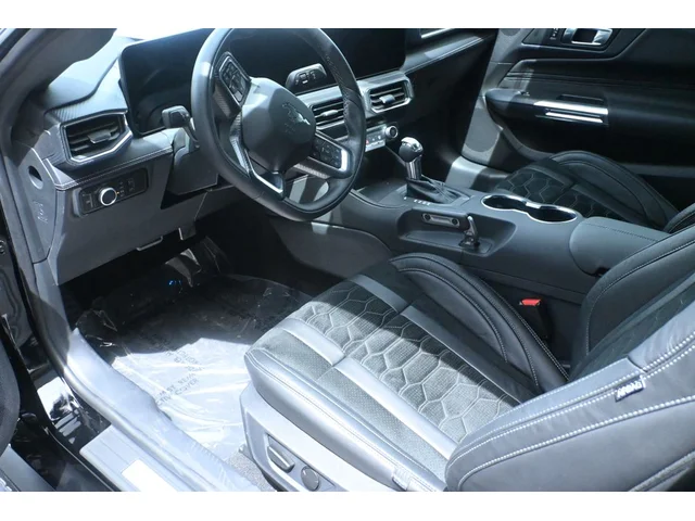 Nuevos FORD MUSTANG à Estados chez autogozo