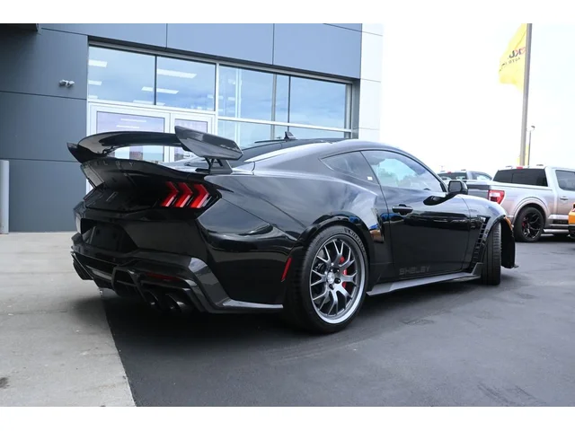 Nuevos FORD MUSTANG à Estados chez autogozo