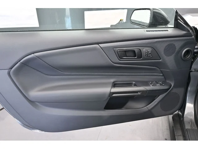 Nuevos FORD MUSTANG à Estados chez autogozo