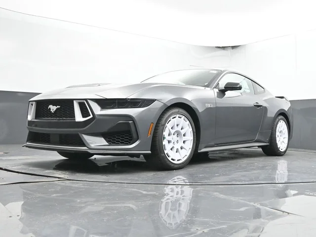 Nuevos FORD MUSTANG à Estados chez autogozo