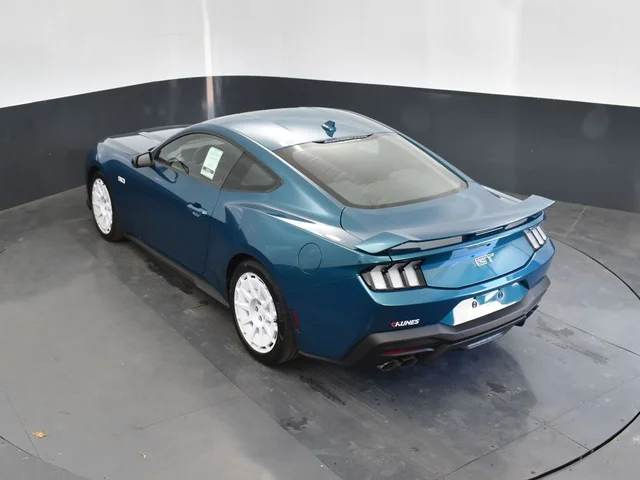 Nuevos FORD MUSTANG à Estados chez autogozo