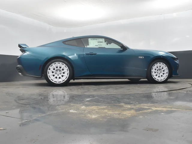 Nuevos FORD MUSTANG à Estados chez autogozo