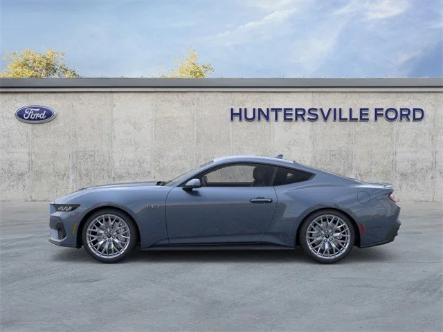 Nuevos FORD MUSTANG at Huntersville Ford in Huntersville
