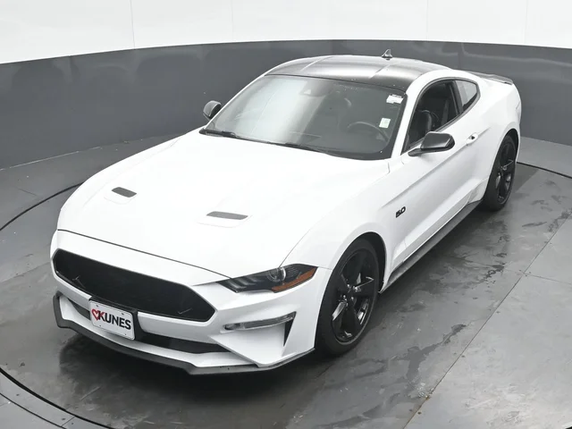 SEMINUEVOS FORD Mustang a Estados en autogozo